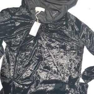 No Comment 3X Plus Size Faux Velvet Hoodie
